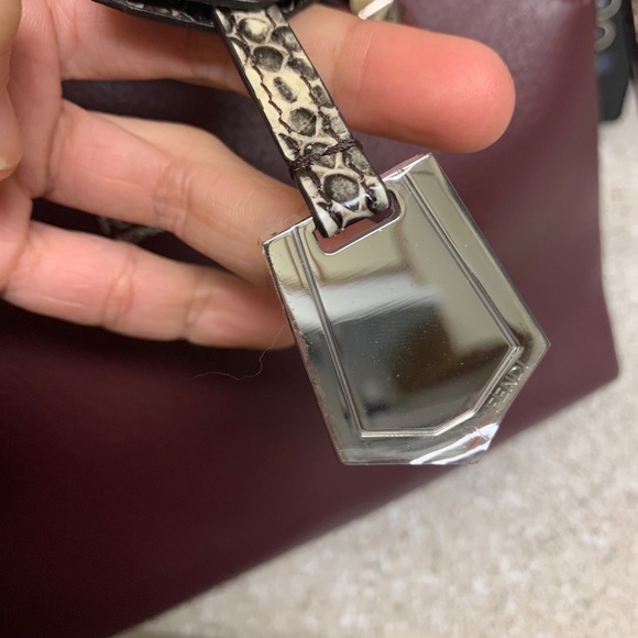 Fendi by the way - Picture 13 of 16